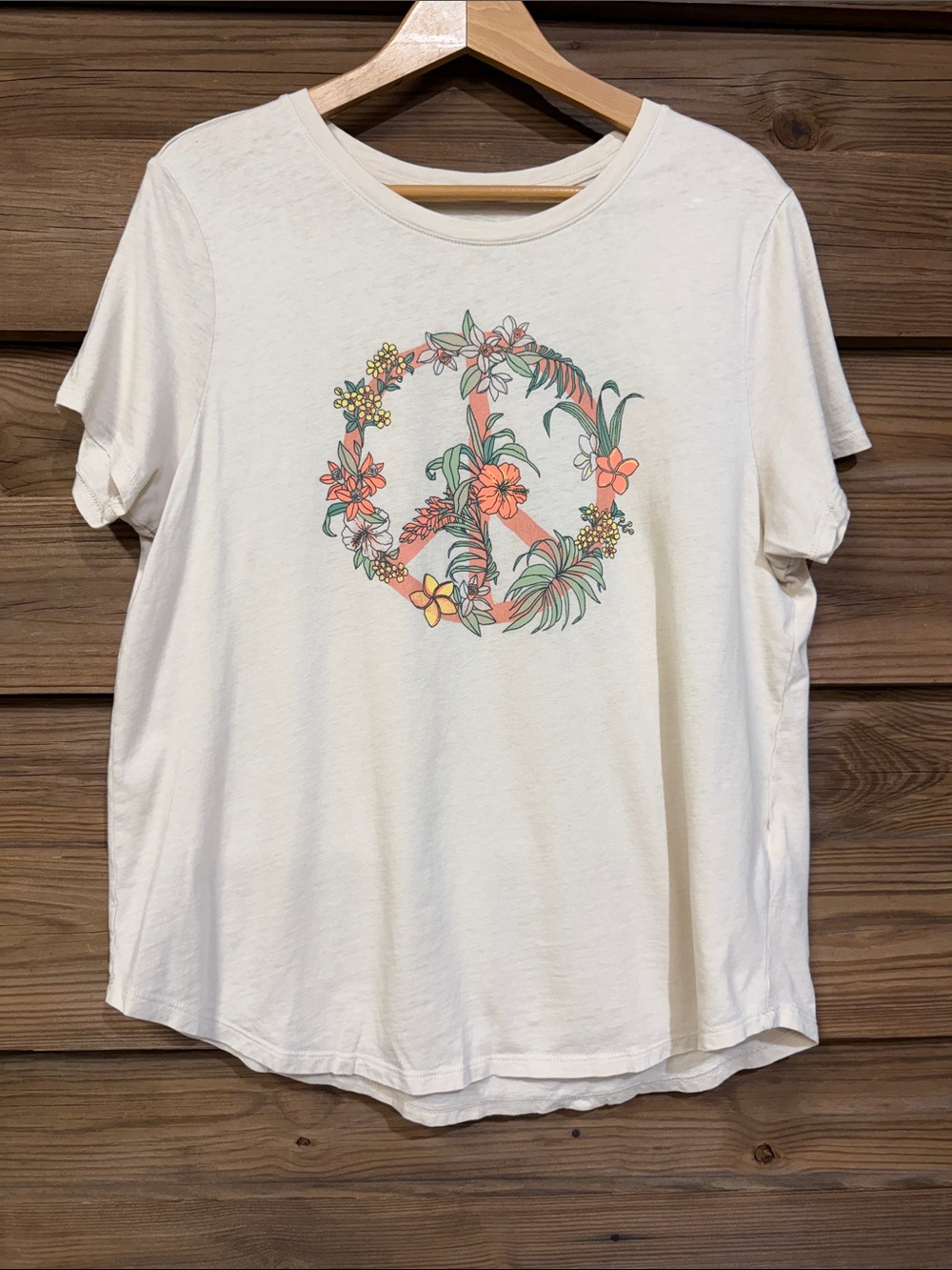 Old Navy Everywhere Graphic Peace Floral Short-Sleeve Tee
